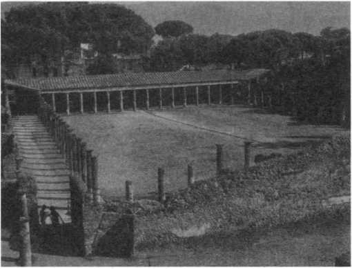 Гладиаторская школа в Помпеях