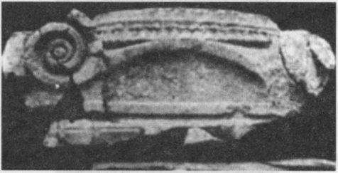 Канитель ионическая мавзолея в Ай Ханум
